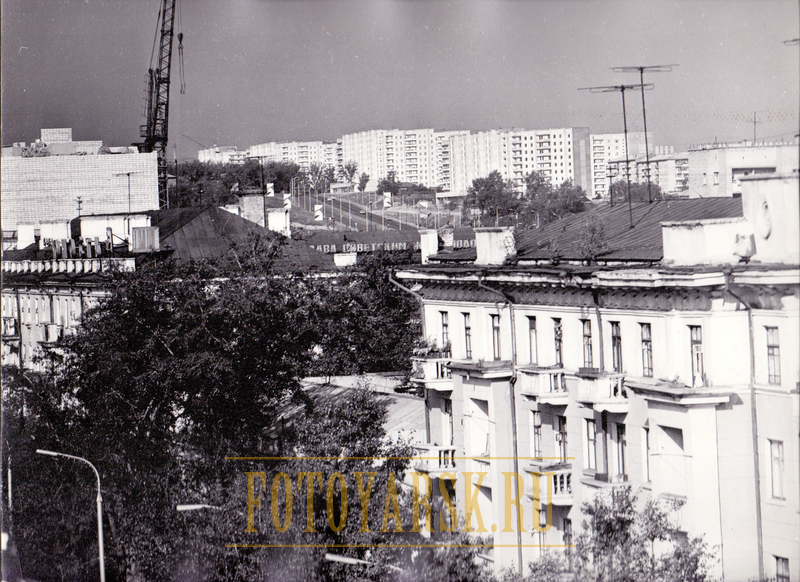 Вид на улицу Копылова с жилого дома на проспекте Мира Красноярск