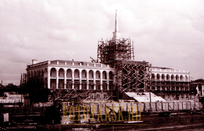 Строительство Речного вокзала в Красноярске