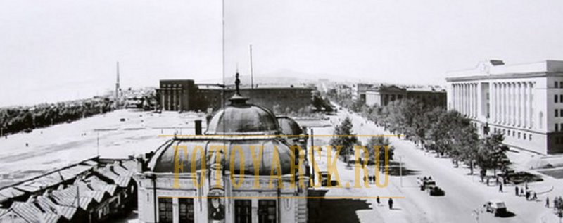 Вид на площадь Революции в Красноярске с востока